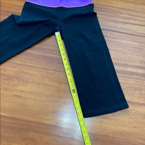 Workout Crops - Picture 2 of 11